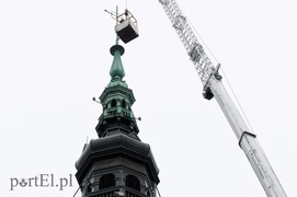 Alpiniści na wieży katedralnej