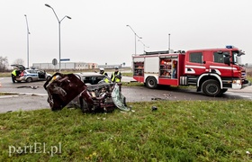 Ciężarówką wjechał w opla na Modrzewinie