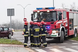 Ciężarówką wjechał w opla na Modrzewinie