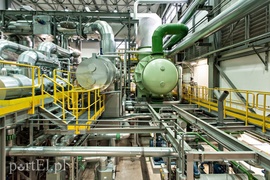 Zamiast węgla sprasowana słoma i drewno