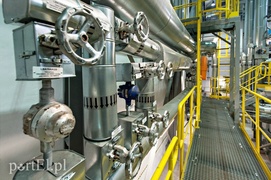 Zamiast węgla sprasowana słoma i drewno