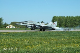 Lubię patrzeć na samoloty