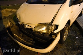 Sharanem uderzył w budynek