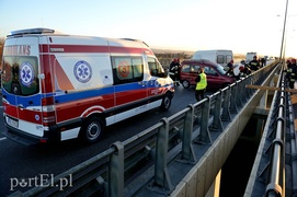 Wypadek na obwodnicy. Dwie osoby w szpitalu