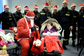 Dziewczynka, która skradła strażackie serca