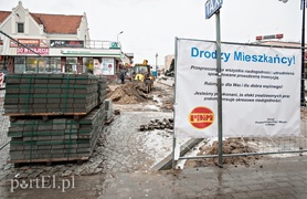 Kabel energetyczny opóźnił prace w pasażu