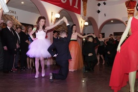 Poloneza czas zacząć, czyli studniówka w ZSTI