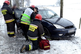 Wypadek na śliskiej drodze nr 509