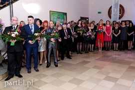 \"Mechanik\" bawił się w paryskim stylu