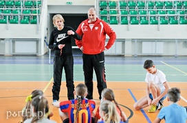 Dzieci zabijają nudę na sportowo