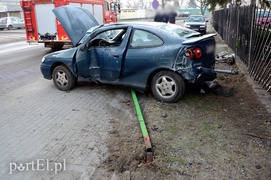 Demolka na Stawidłowej. Kierowca pod wpływem alkoholu