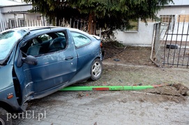 Demolka na Stawidłowej. Kierowca pod wpływem alkoholu