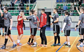 Męczarnie Wójcika z licealistami (piłka ręczna)
