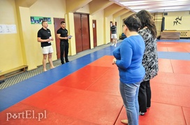 Gaz pieprzowy dla pracowników MOPS. \"Bo bywało niebezpiecznie\"