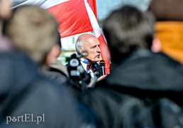 Korwin-Mikke: W kilka dni można zlikwidować bezrobocie
