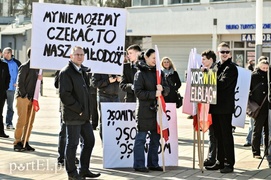 Korwin-Mikke: W kilka dni można zlikwidować bezrobocie