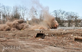 Wysadzili komin mleczarni. Zobacz film! (aktualizacja)
