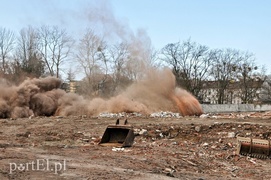 Wysadzili komin mleczarni. Zobacz film! (aktualizacja)
