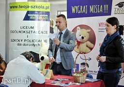 650 ofert na targach pracy