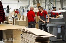 Rodzina Wójcików otworzyła kolejną fabrykę mebli