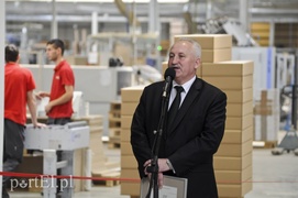 Rodzina Wójcików otworzyła kolejną fabrykę mebli