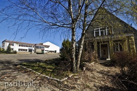 Kolejne działki w koszarach idą pod młotek