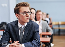 Maturzyści, do piór!