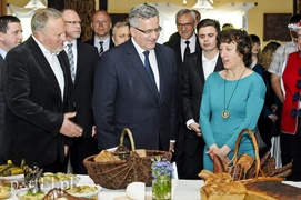 Smaczne, zdrowe i nasze. Prezydent RP chwali regionalne produkty