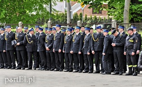 Po prostu wykonują swoją pracę, świętują raz do roku