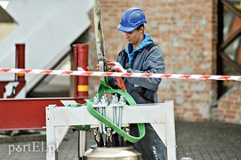 Dzwon będzie bił o godzinie 15