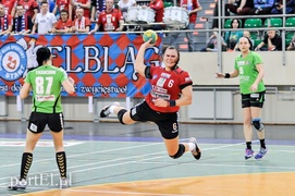 Start przedłużył nadzieję na medal! (piłka ręczna)