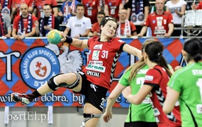 Start przedłużył nadzieję na medal! (piłka ręczna)