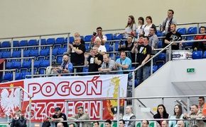 Start przedłużył nadzieję na medal! (piłka ręczna)