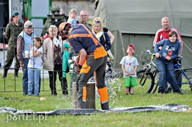 Mundurowy zawrót głowy