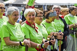 Maszerowali z kijkami aż miło