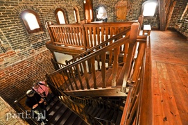 Brama z widokiem już otwarta