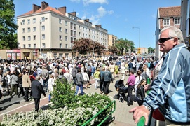 Wierni wyszli na ulice