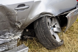 Poważny wypadek na ul. Żuławskiej. Dwie osoby ranne