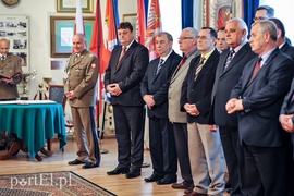 Dla żołnierza sztandar to wielki honor