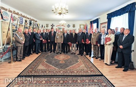 Dla żołnierza sztandar to wielki honor