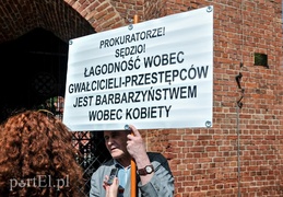 Protest w obronie ofiar gwałtów
