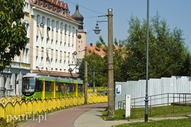 Znika dziura wstydu naprzeciwko ratusza