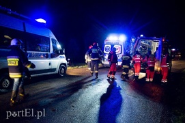 Dachowanie w BMW, wszyscy byli pijani