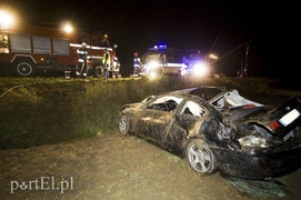 Dachowanie w BMW, wszyscy byli pijani