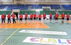Pierwsza porażka Meblarzy (piłka ręczna)