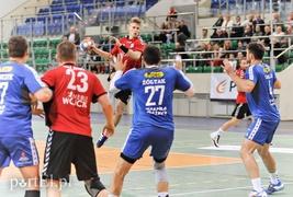 Pierwsza porażka Meblarzy (piłka ręczna)