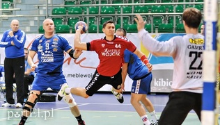 Pierwsza porażka Meblarzy (piłka ręczna)