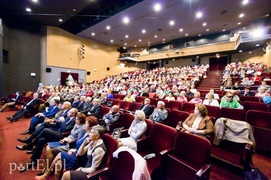 Niech szare życie odejdzie w cień!