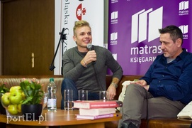 Do czytania książek trzeba dorosnąć Do czytania książek trzeba dorosnąć