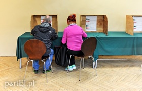Jest spokojnie, głosujących całkiem sporo